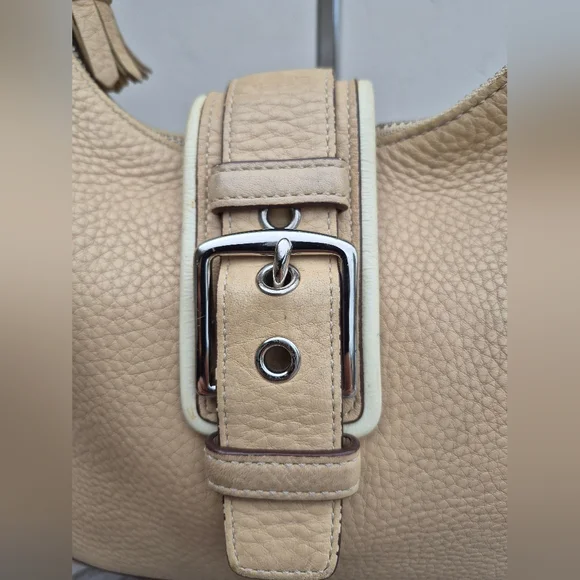 COACH VINTAGE HAMPTON HOBO SHOULDER BAG - Picture 4 of 10
